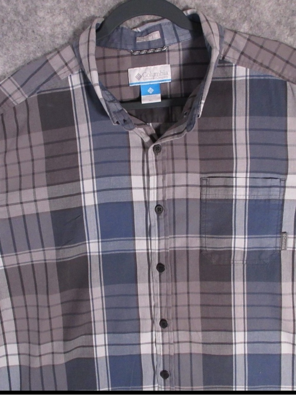 Columbia Men's Blue and Gray Plaid Short-Sleeve Button-Down Shirt
